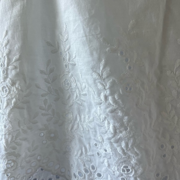 Summer Light Flowing Top - Picture 2 of 4